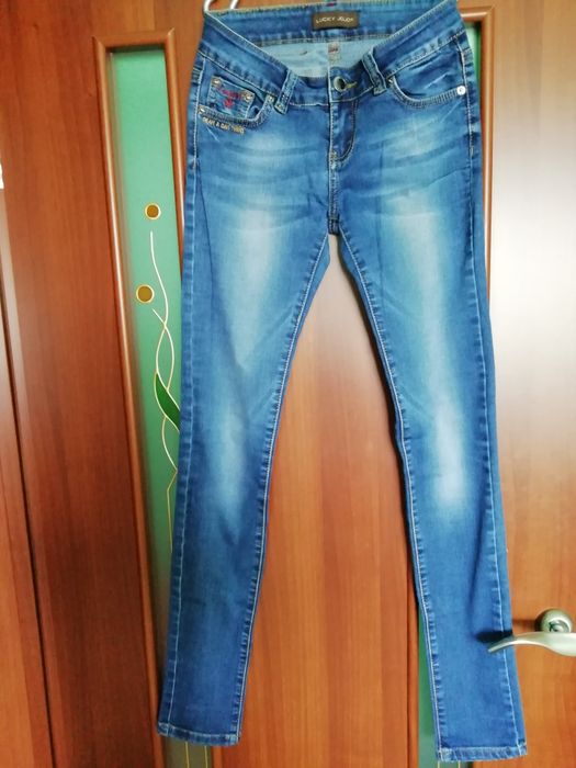 Продам джинсы разные размеры