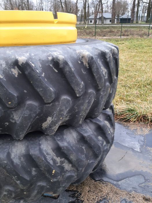 Koła bliźniacze, bliźniaki 20,8R38,