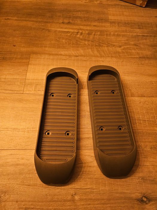 Podnóżki, stopy do orbitreka