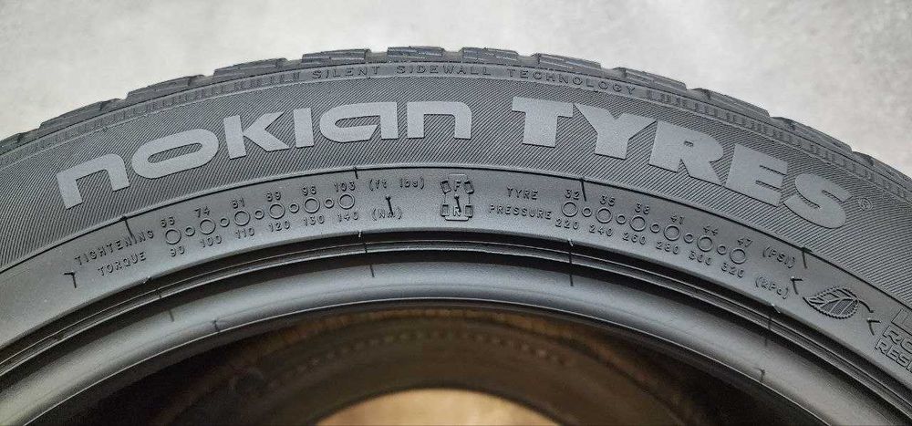 245.45.18 Nokian WR Snowproof 2шт