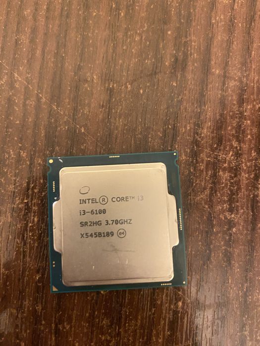 Процесор i3 6100 працюючий сам користувався