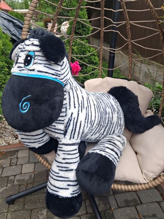Ogromny pluszak zebra