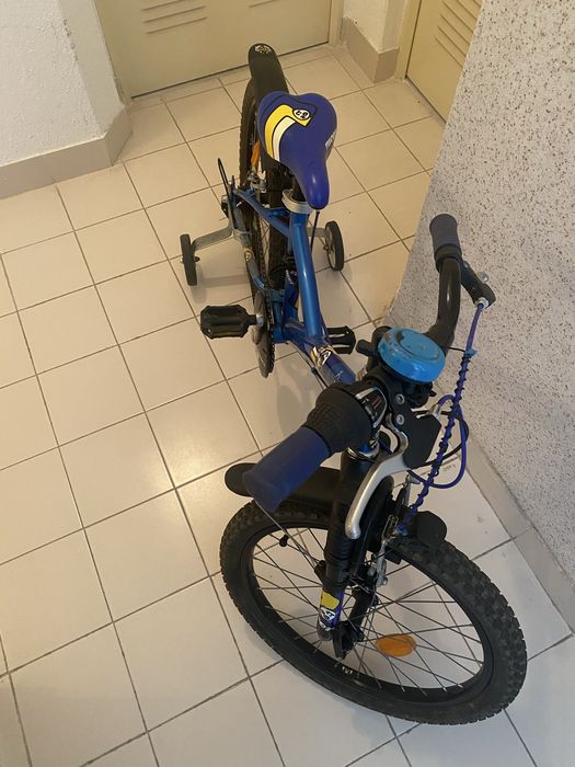 Bocicleta crianca com Rodas