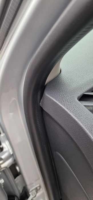 Уплотнитель резиноввый двери водителя Renault Logan,Sandero "Original"