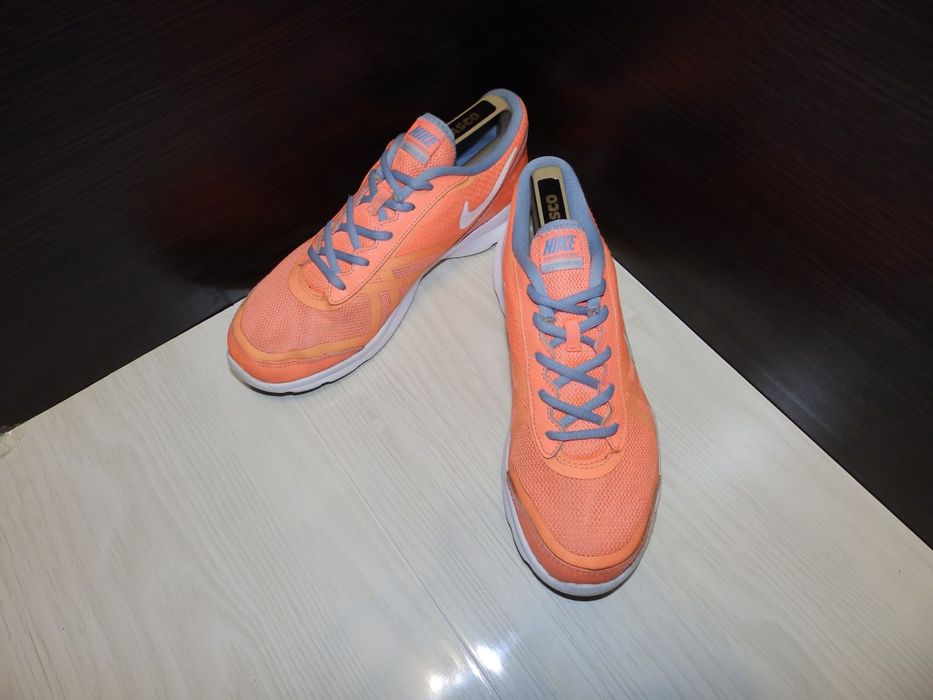 Кроссовки беговые nike core motion tr 2 mesh 749180-800