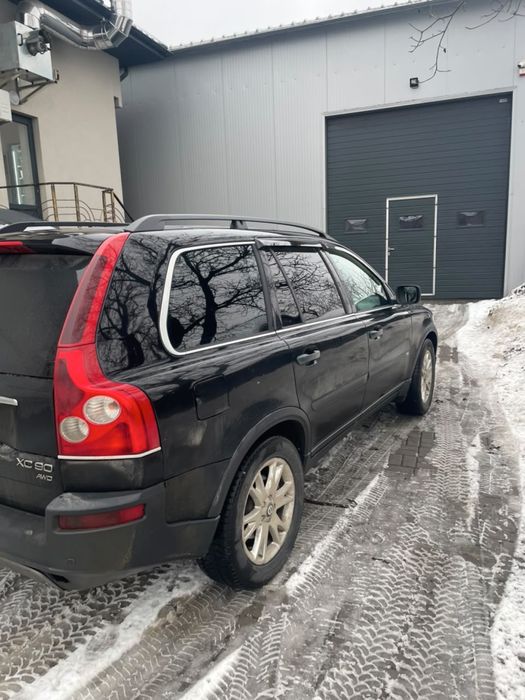 Продам Volvo XC90 не розмитнена