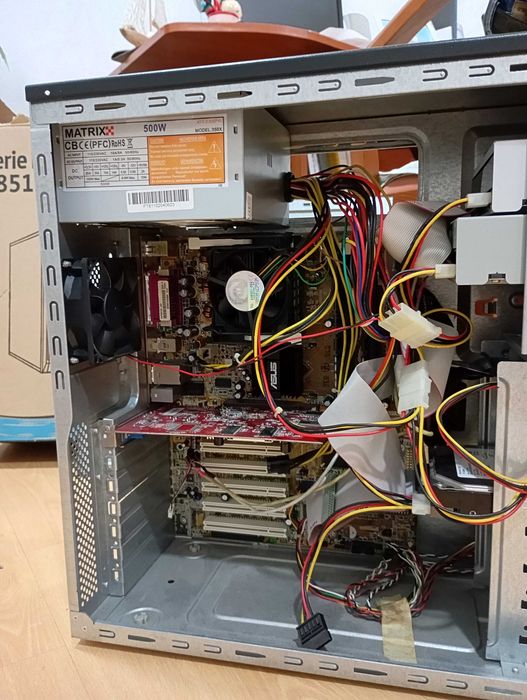 Computer Case446638423373271042