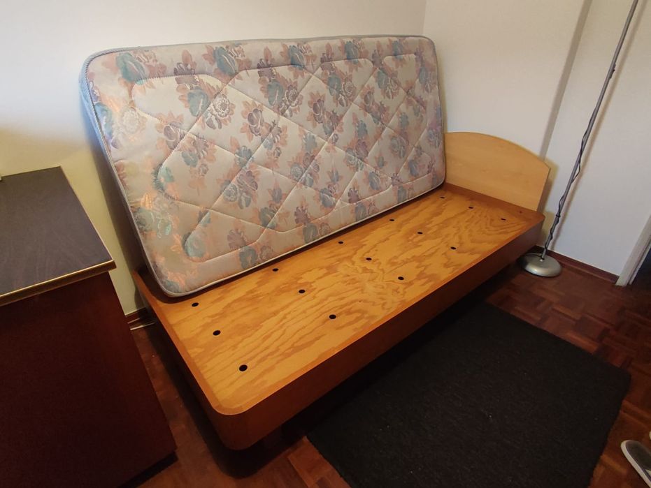 Cama de Solteiro com Colchão