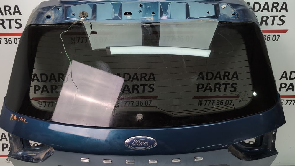 Скло кришка багажника для Ford Escape 2020-2022