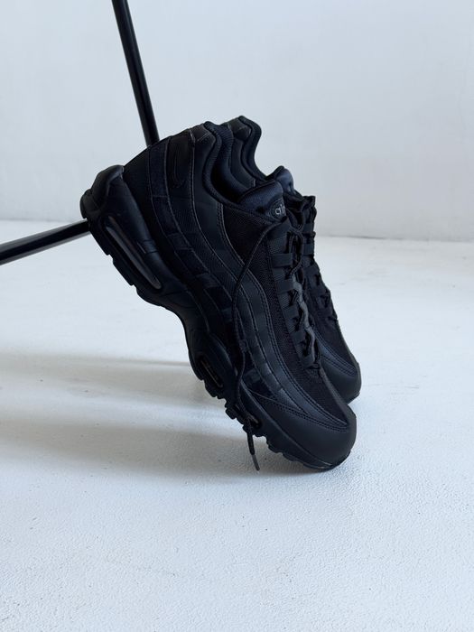 Оригинал Nike Air Max 95 Essential Og Triple Black (CI3705 001) черние