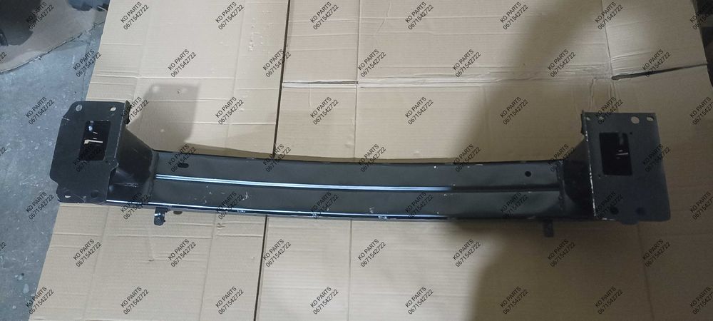 Підсилювач переднього бампера Аутлендер Mitsubishi Outlander 4