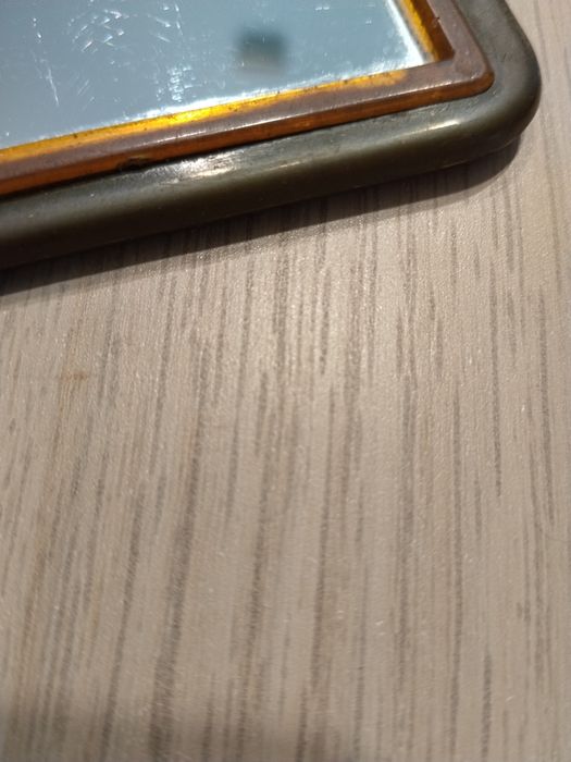 Lusterko kieszonkowe z PRL-u