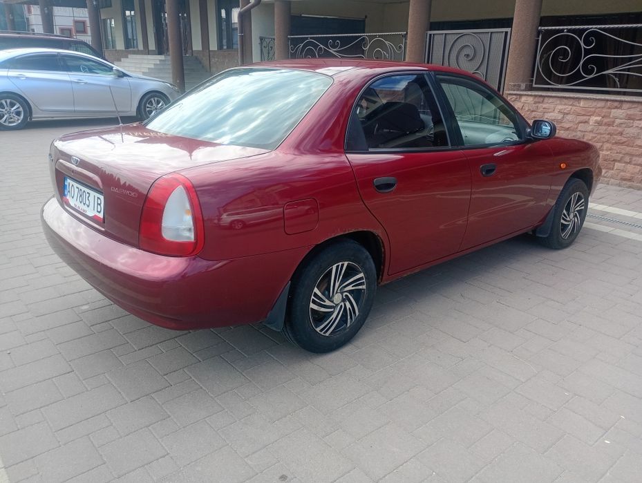 Продаж гарного авто Daewoo Nubira