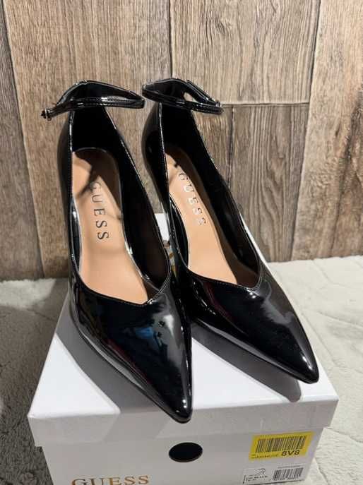 Czarne buty na obcasie szpilki Guess Napril 2 41