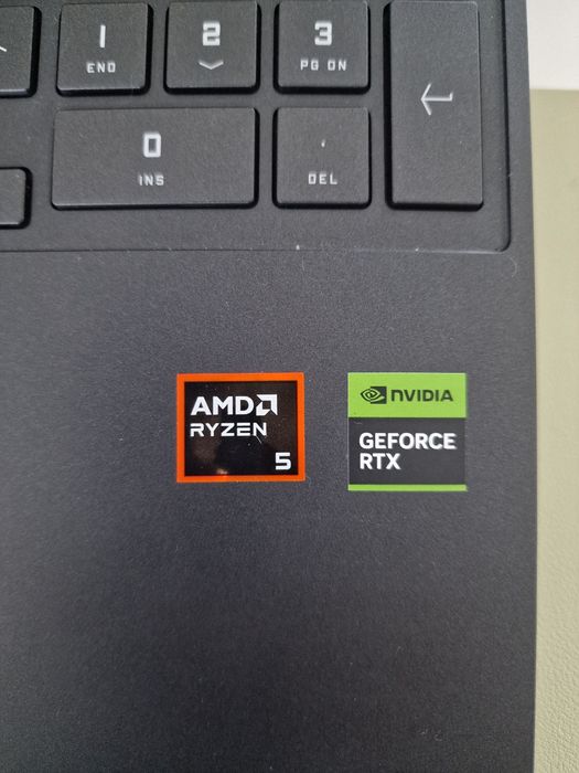 Portatil gaming hp victus