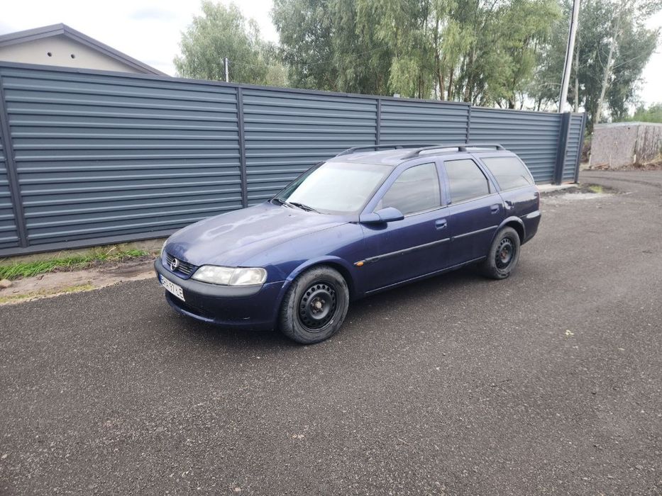 Opel Vectra B 1.8 Газ/Бензин
