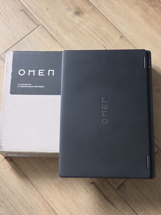 Ігровий HP OMEN 17, 17,3" FHD IPS, Ryzen AI 9 365/32Gb/1Tb/RTX5060,8Gb