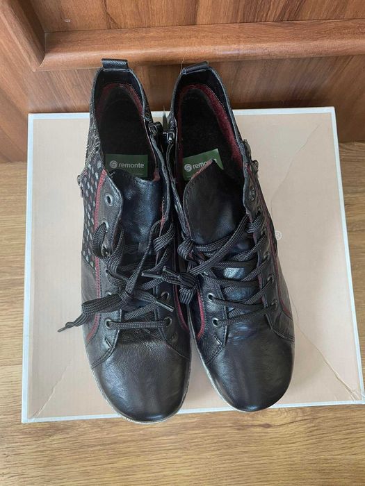 Buty męskie REMONTE - rozmiar 42 , nowe