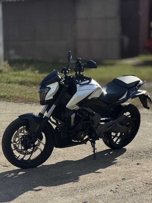 Bajaj Dominar 400