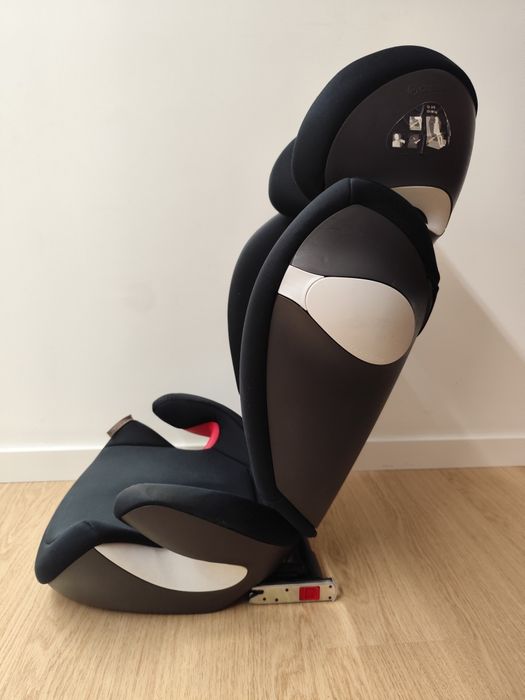 2 cadeiras auto Cybex Solution M-Fix: preço por unidade.