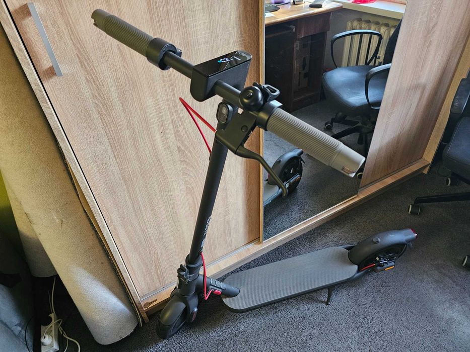 Xiaomi Electric Scooter 4 - Stan Idealny, Niski Przebieg, Gwarancja!