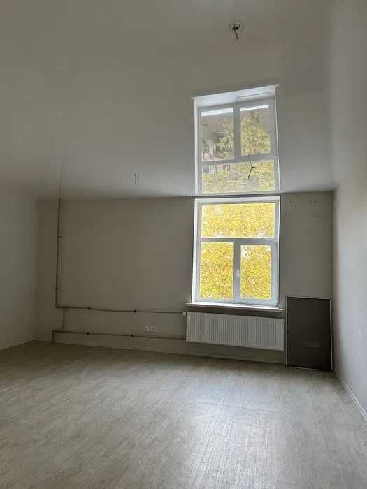 Аренда офисов. Центр. Есть свет и интернет при отключении эл.энергии.