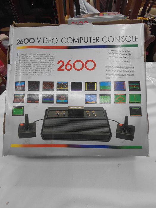 Consolas novas antigas