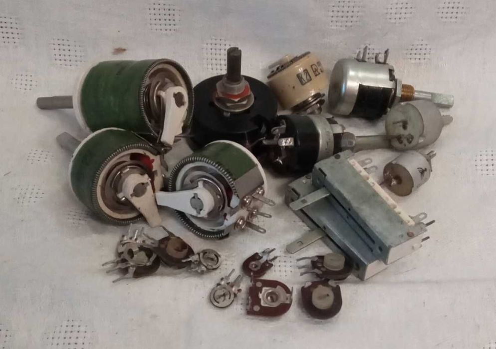 Резисторы переменные и подстроечные