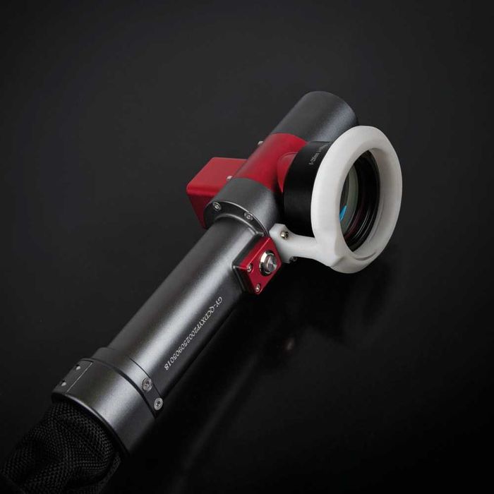 Pulsacyjna oczyszczarka laserowa SPARTUS Easy 203CL pulse