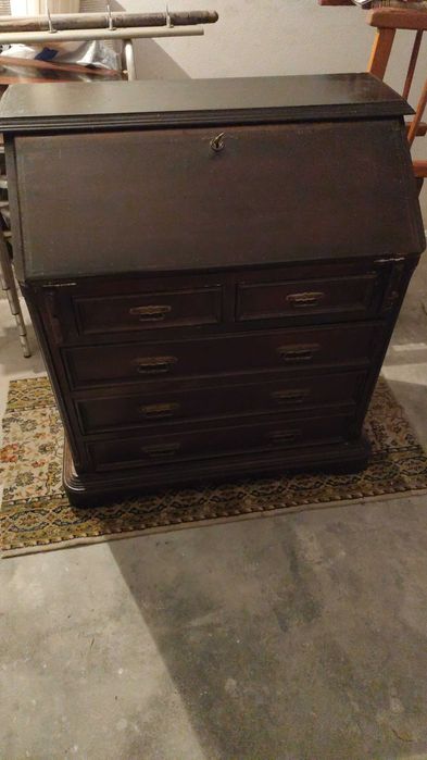 Escrivaninha em Madeira