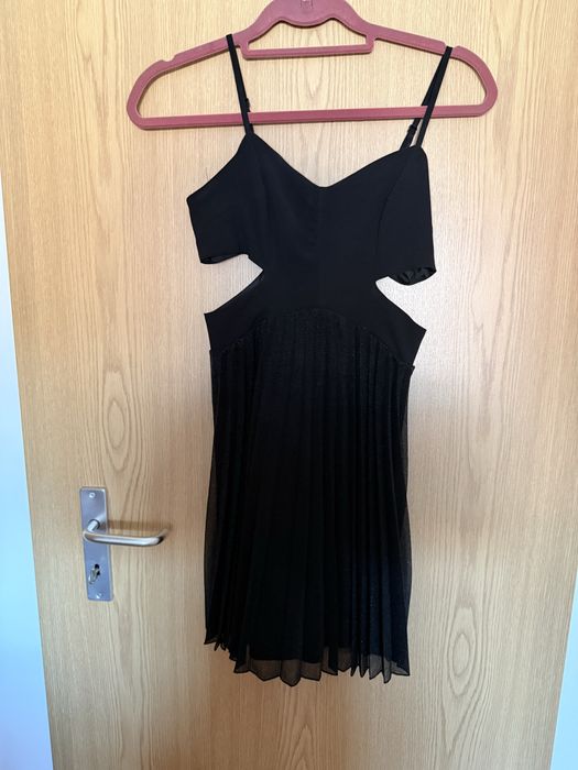 Vestido plissado brilhante