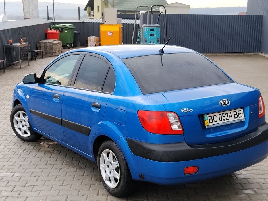 Продам Кіа Ріо 1.4 газ - бензин