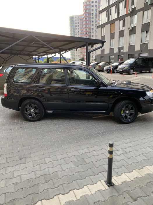 Subaru Forester 2,5t