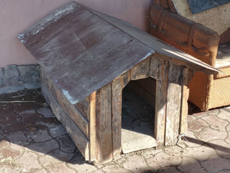 Собача будка 80х55х55см