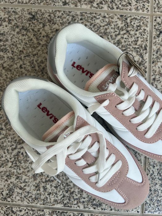 Sapatilhas Levis