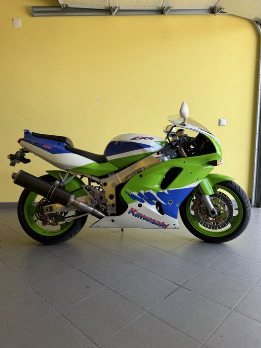 Kawasaki ZXR 750