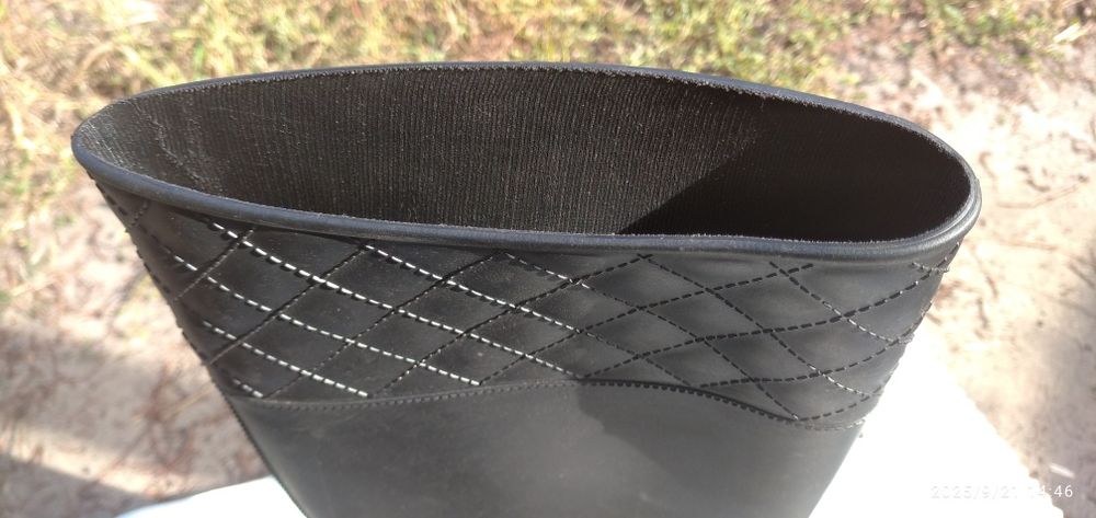 Нові жіночі ризинові чоботи 40 розміру,ціна 605грн.