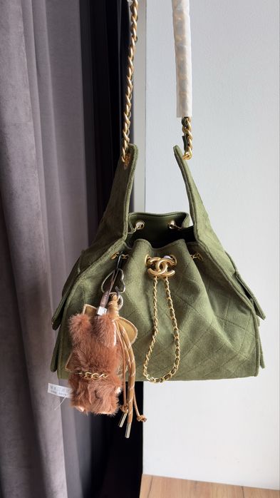 Сумка Chanel 25 Hobo Bag Olive Green / Khaki