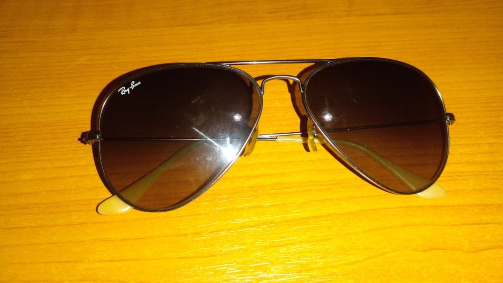 Солнцезащитные очки