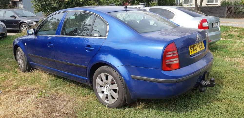 запчастини розборка skoda superb