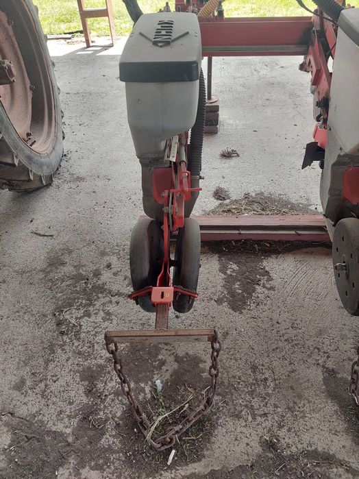 KUHN Planter 3м сівалка пропашна 8 рядна, анкерна.
