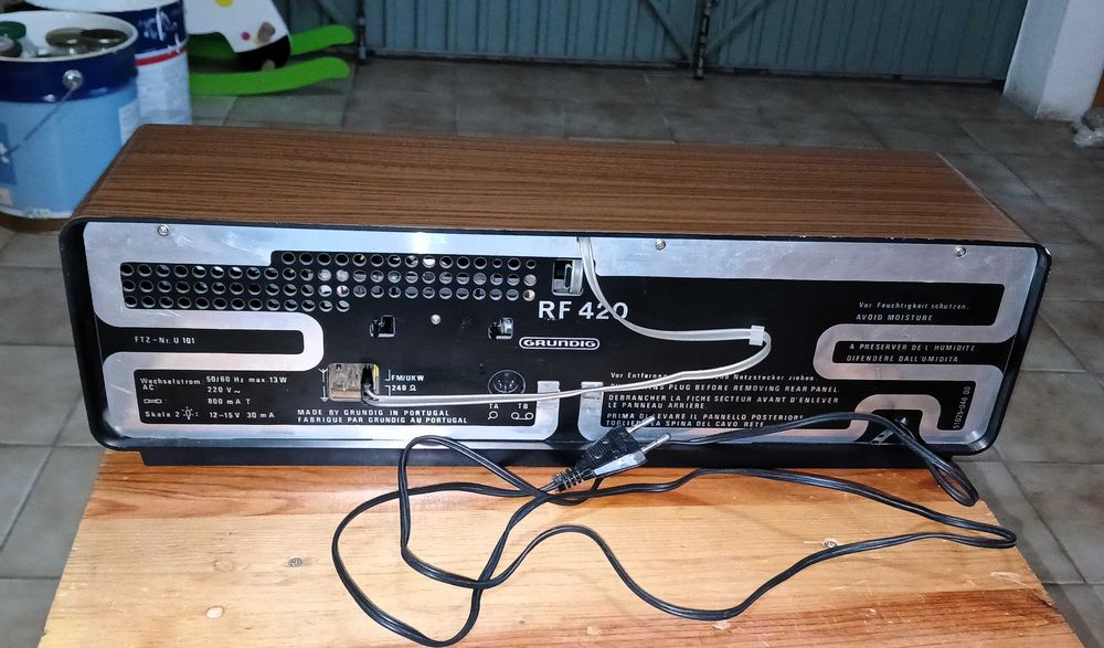 Rádio Grundig RF 420