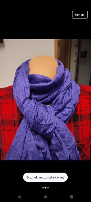 Fioletowa apaszka z frędzlami