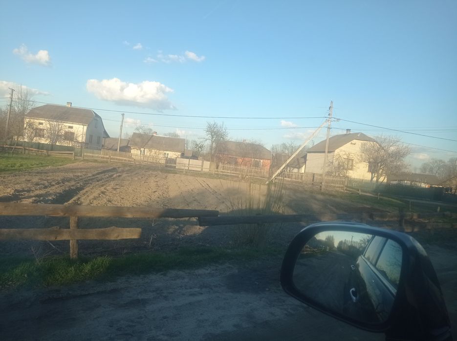 Земельна ділянка під комерційну забудову