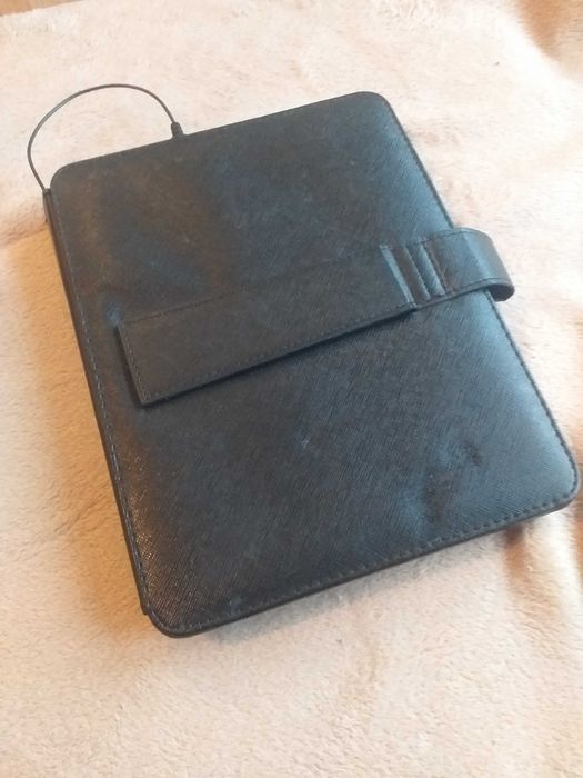 Kiano Pro 10 dual core etui pokrowiec 10 cali tablet klawiatura