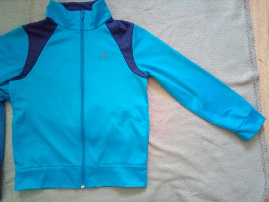 bluzy chłopięce rozmiar 122/128 2 sztuki