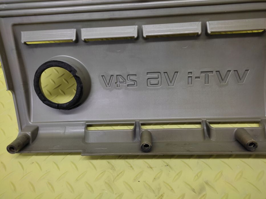 lexus rx300 3.0 v6 pokrywa osłona silnika