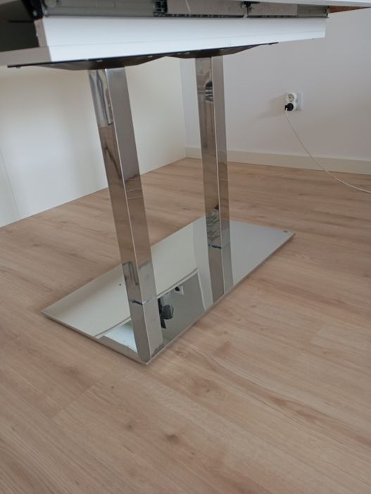 Mesa de jantar extensível