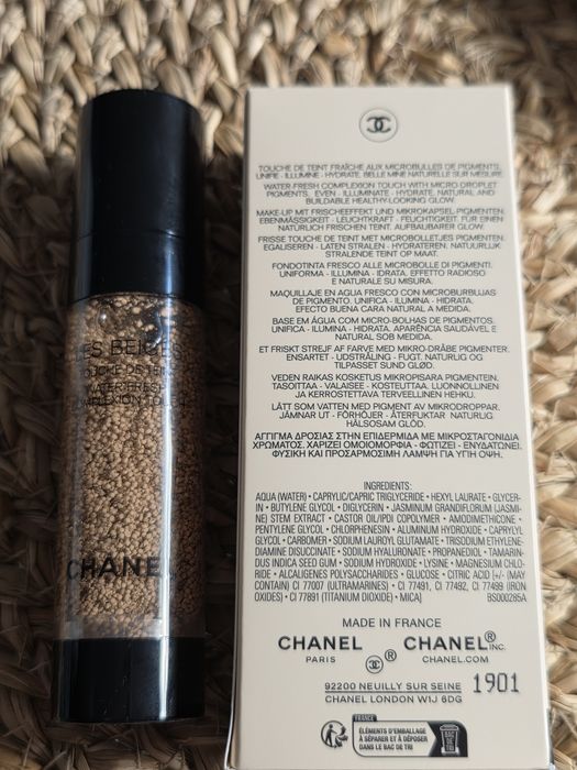 Podkład CHANEL Les Beiges Water Fresh B30