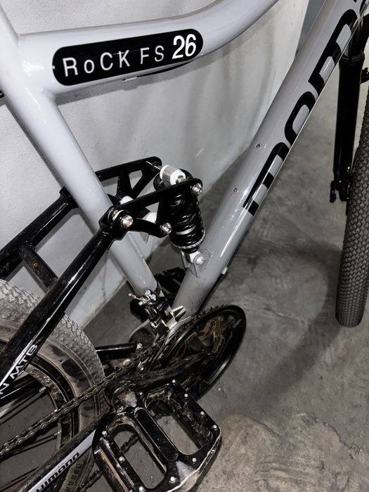 Vendo ou troco Bicicleta MomaBikes rock FS 26’